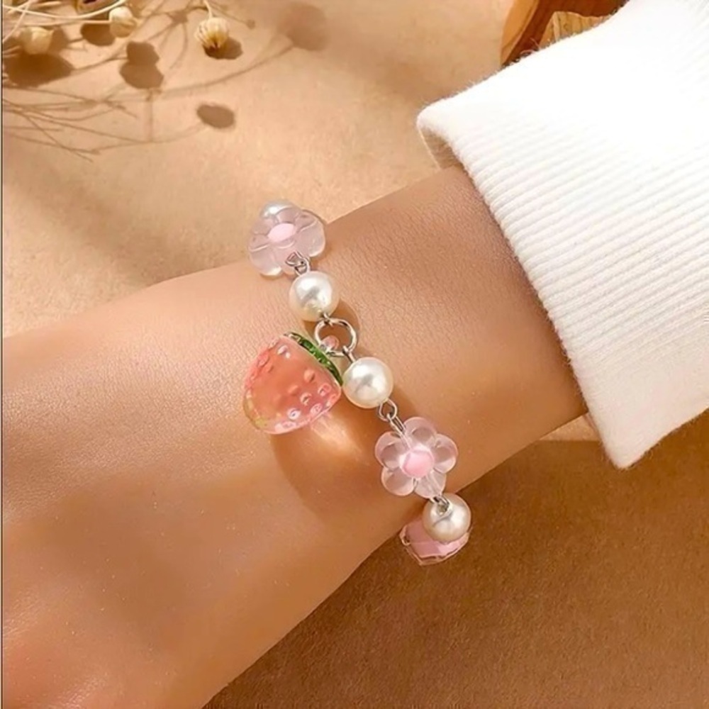 Strawberry & Pearl Bracelet